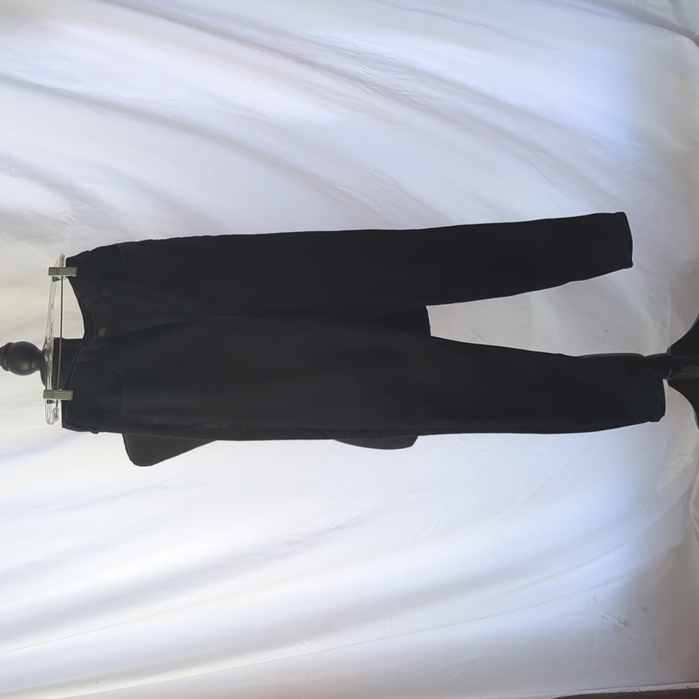 Black American eagle jeggings like new size  10